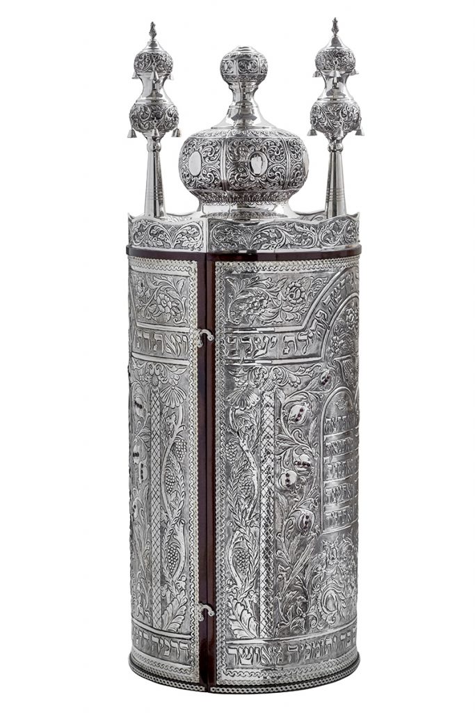 Rimonim Gems Torah Case | Hadad Bros